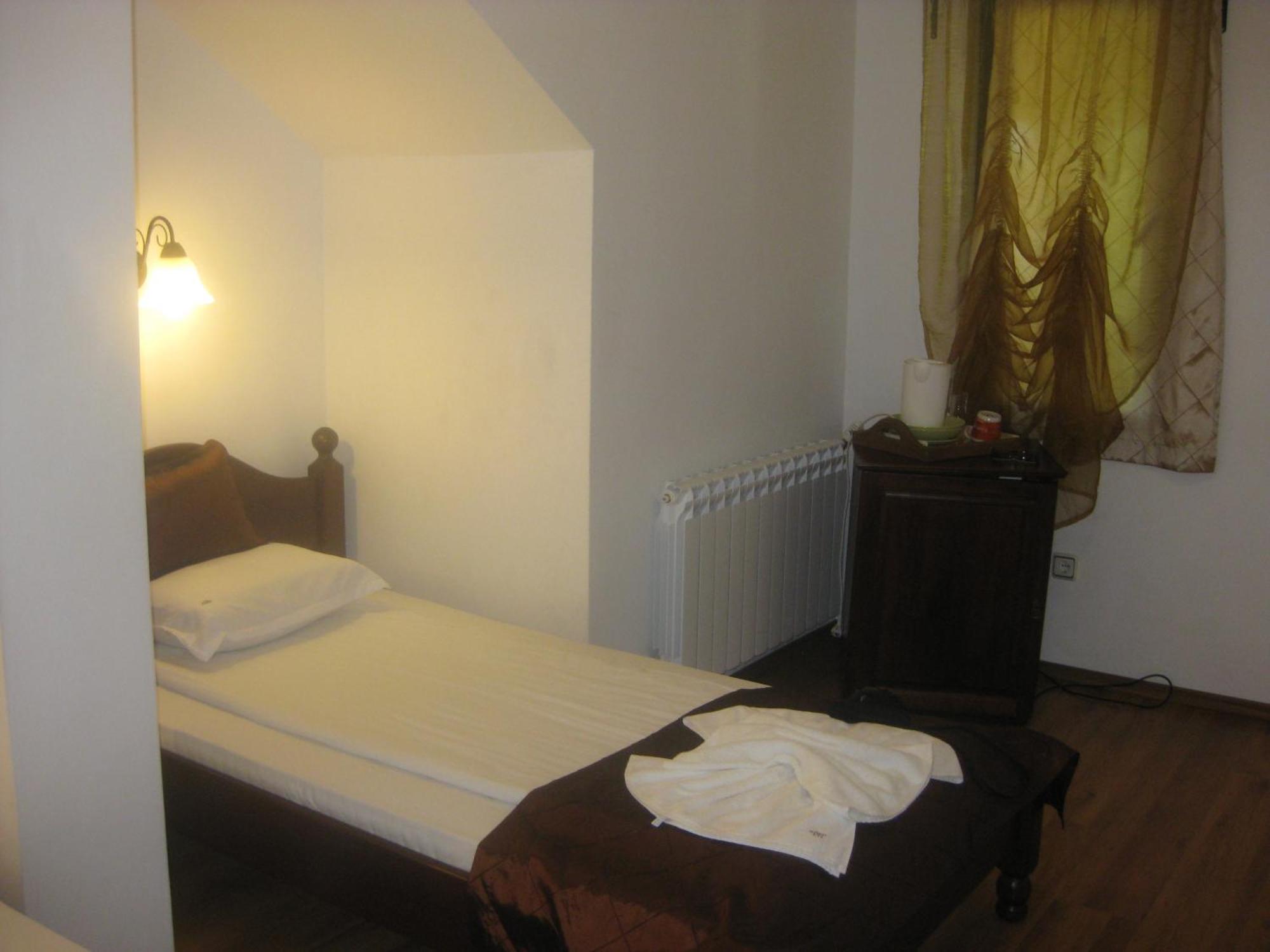 Chorbadji Petkovi Hanove Obzor Room photo